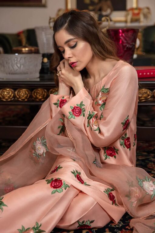 HONEY WAQAR fully embroidered silk with organza dupatta | HONEY WAQAR winter collections 2023