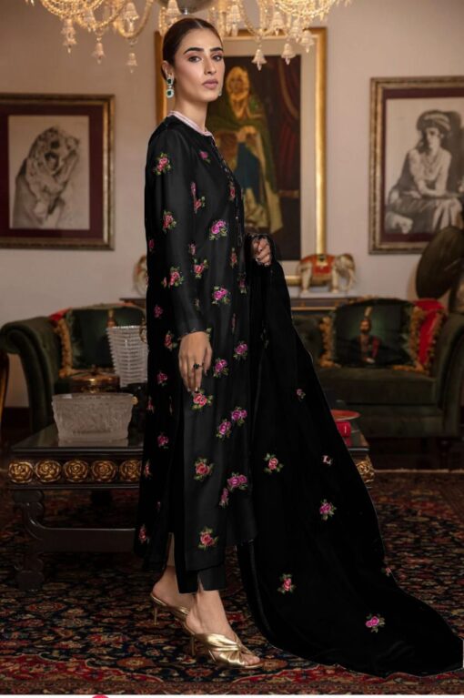 HONEY WAQAR fully embroidered silk with organza dupatta | HONEY WAQAR winter collections 2023