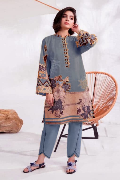 Sapphire embroidered Winter dhanak collections 2023