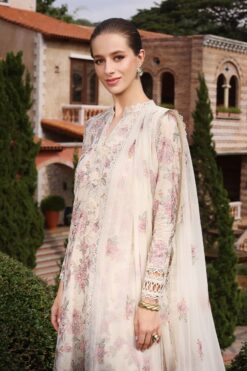 bareeze heavy embroidered karand icollections 2023